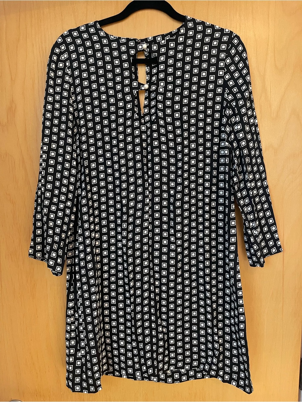 Reformation Black and White Geometric Long-Sleeve Shift Dress